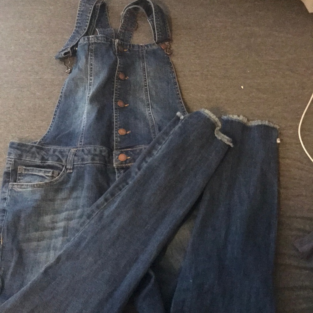 Cute distressed overalls